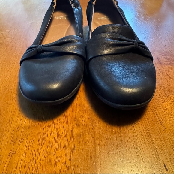 Dansko Karen Flats size 39 - Picture 9 of 10